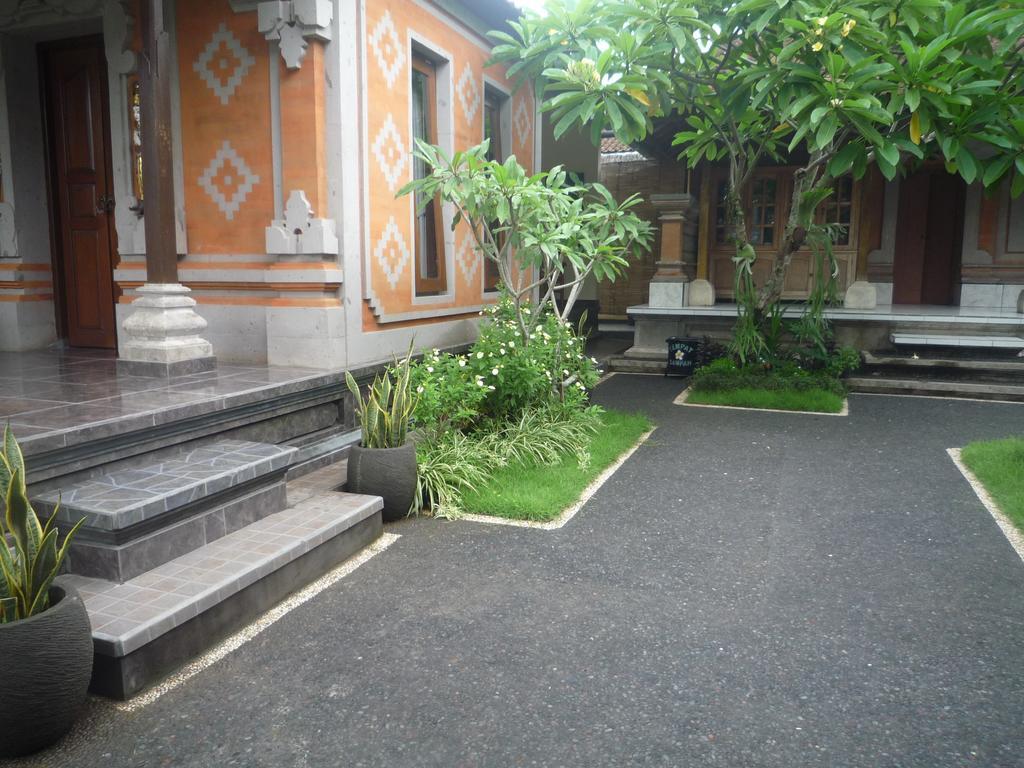 דירות אובוד Pratama House מראה חיצוני תמונה